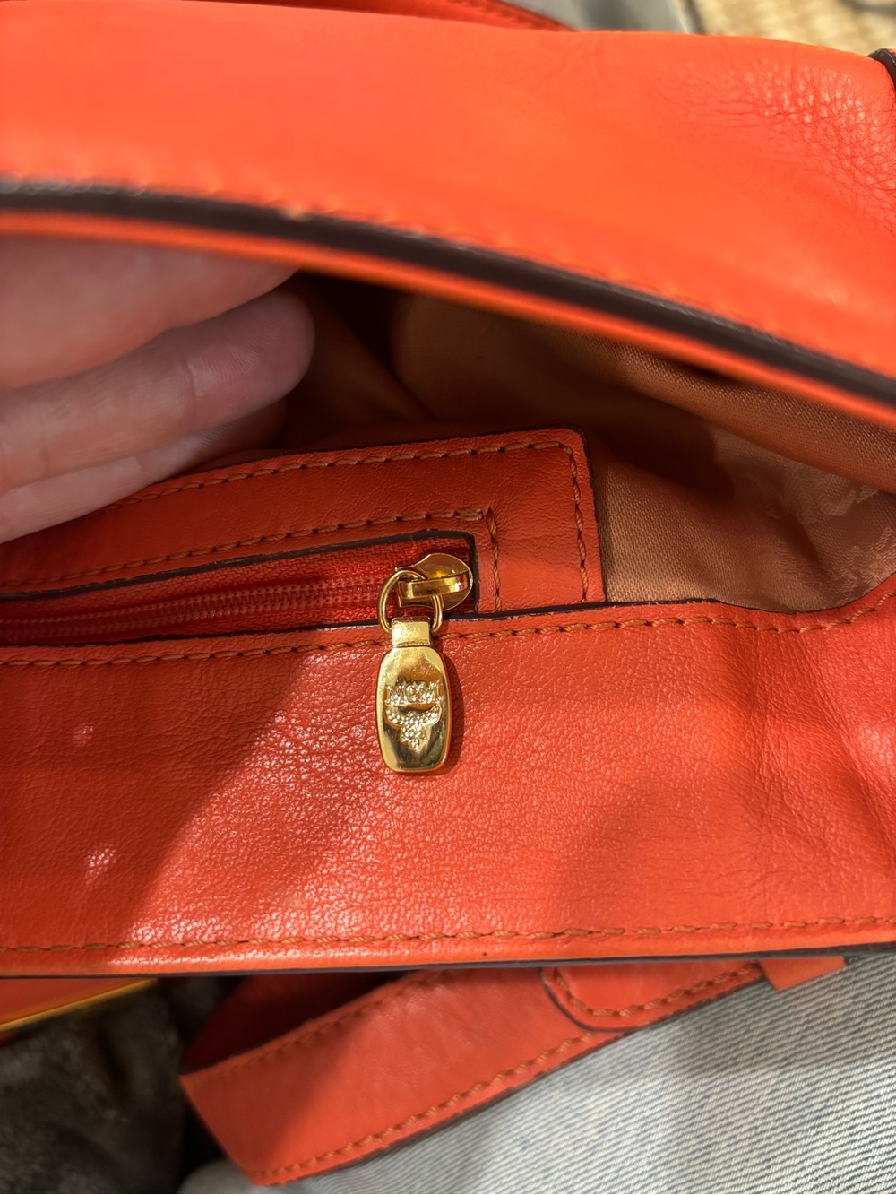 Vintage MCM Coral-Orange Leather Shoulder Satchel with Gold Hardware - Picture 7 of 16